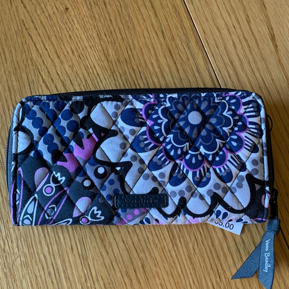 Vera Bradley Mimosa Medallion Accordion Wallet NWT